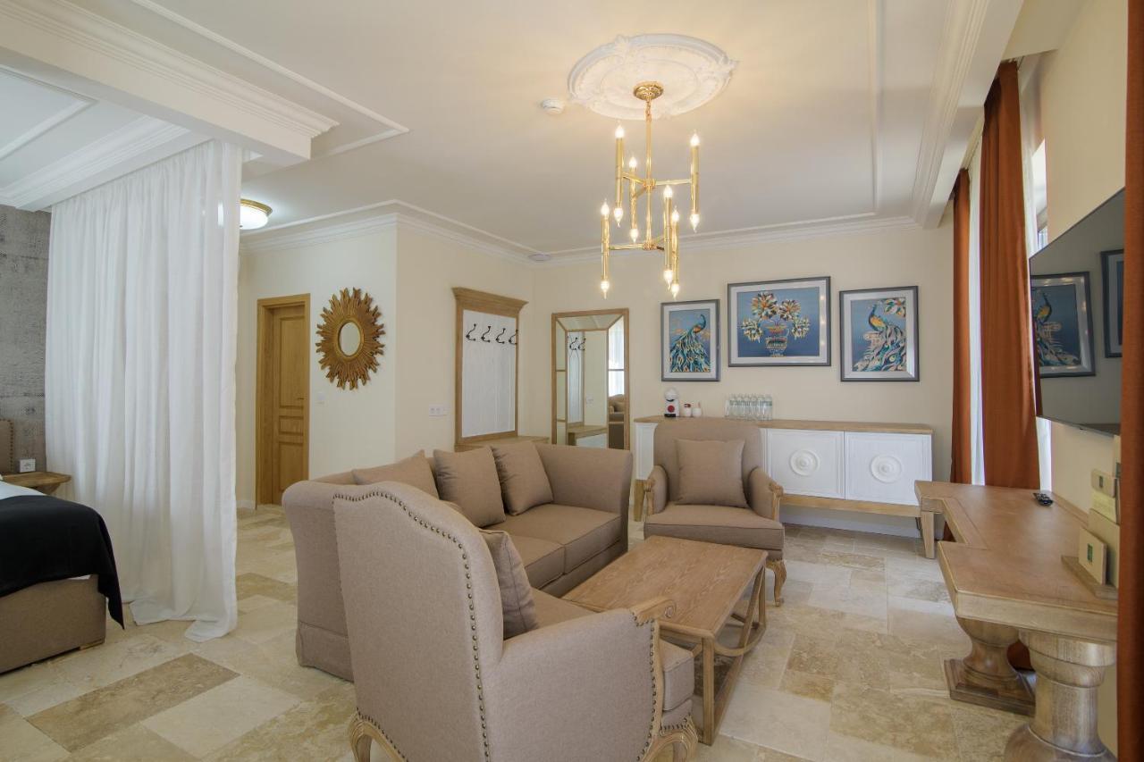 Villas For 4 Or 6 Adults In Therma Village คราเนโว ภายนอก รูปภาพ